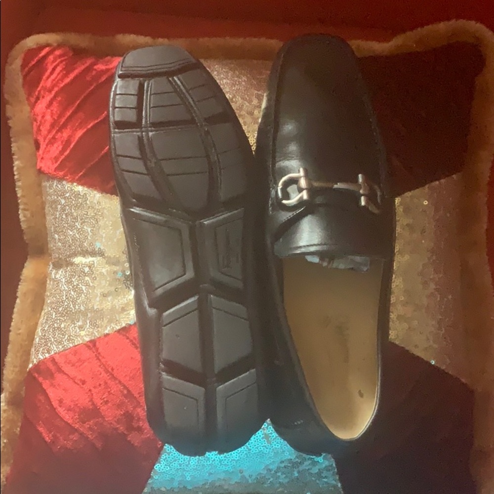 Ferragamo - Picture 2 of 3